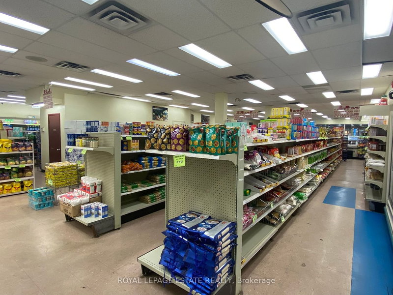 1449 Gerrard St E, Toronto, M4L 1Z9 | Image 3