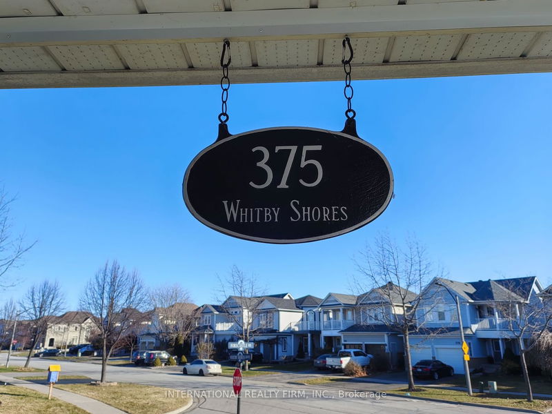home for lease on 375 Whitby Shore Green Way