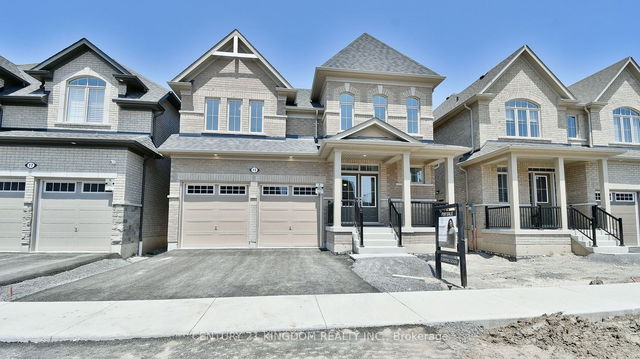 15 Olerud Crescent