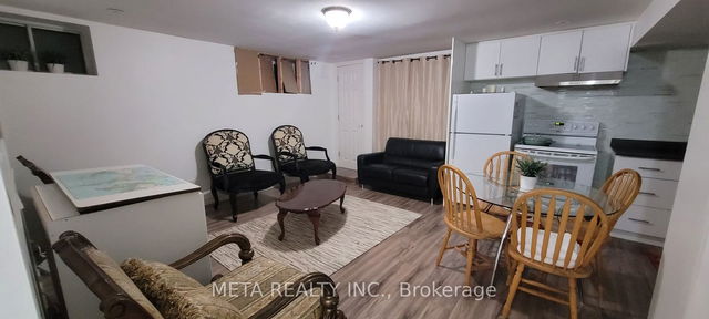 Bsmt 1 - 8 Farmbrook Road
