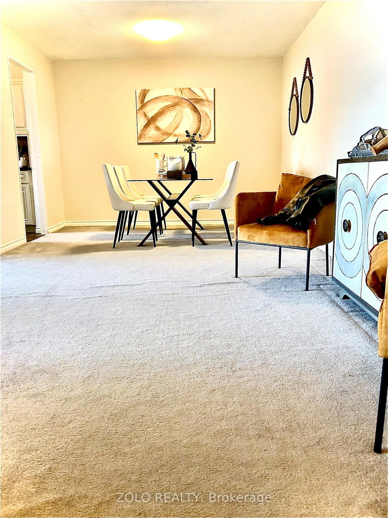 704 - 66 Falby Crt E, Ajax, L1S 3L2 | Image 2