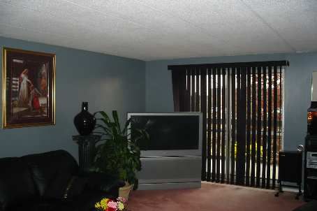 48 - 43 Taunton Rd, Oshawa, L1G3T6 | Image 2