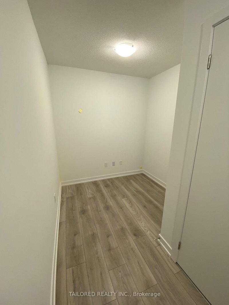 Room2