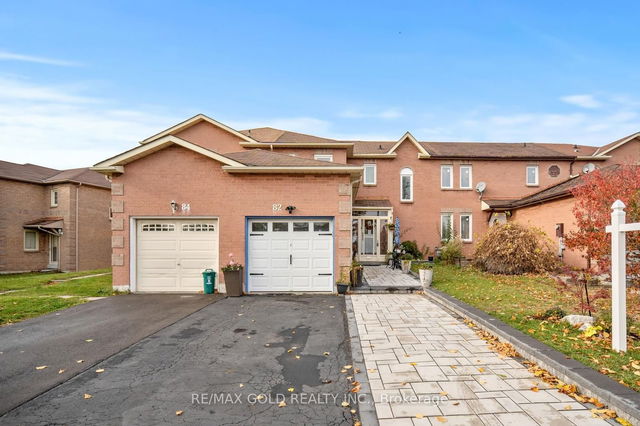 82 Wright Crescent
