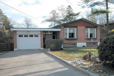 Detached House sold at 573 Marksbury Road, Pickering, Ontario, L1W2S9 - West Shore - MLS: E802261