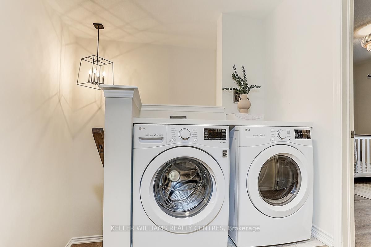 Listing Image 27