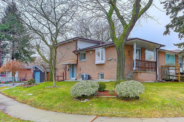 4 Pendle Hill Court