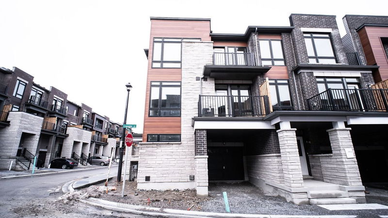 home for lease on 2 Coppini Lane