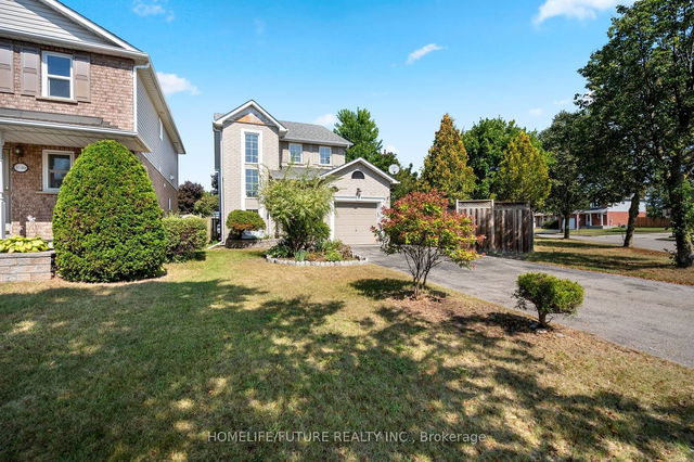 1644 Canadore Crescent