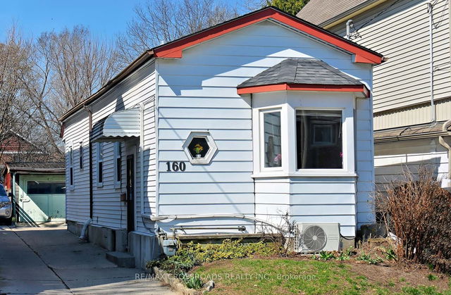 160 King Edward Avenue