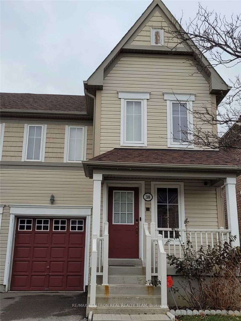 home for lease on 38 Westray Crescent