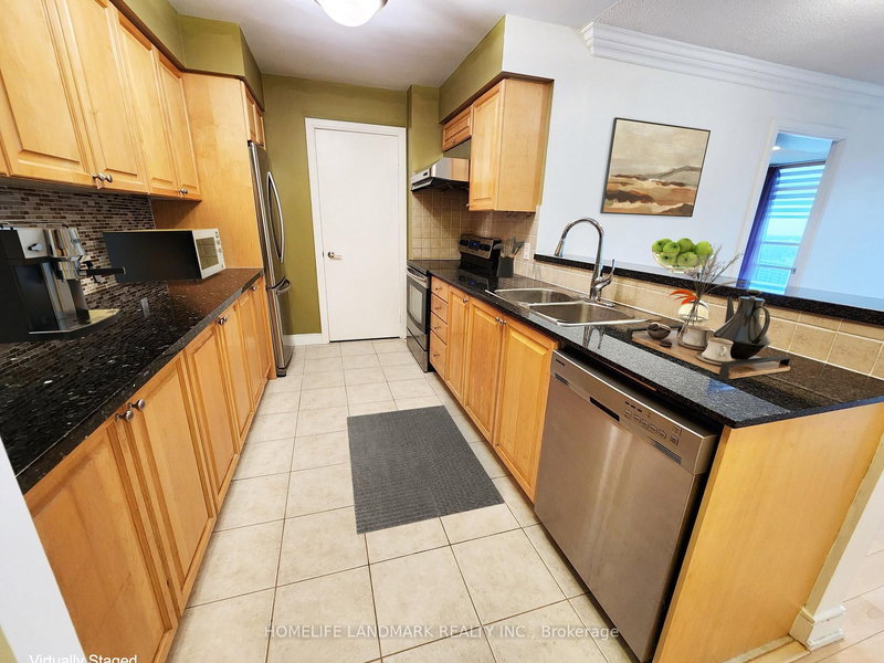 2719 - 238 Bonis Ave, Toronto, M1T 3W7 | Image 2