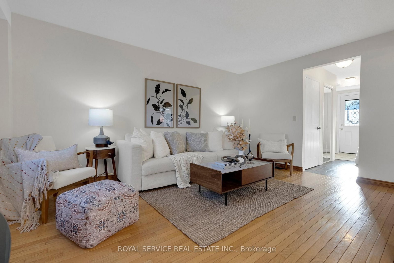 Listing Image 7