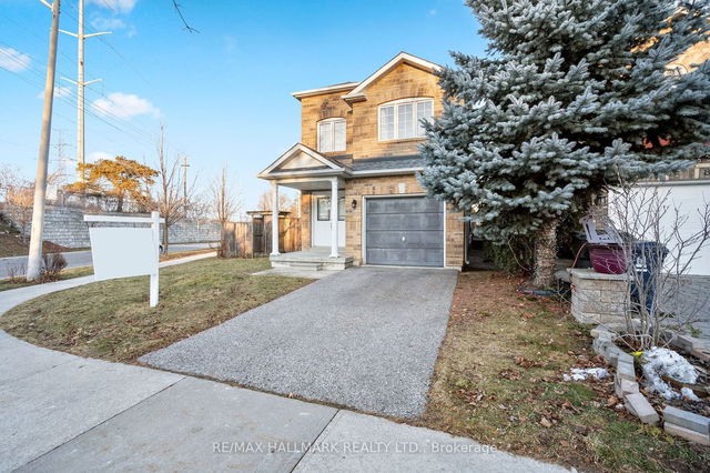 83 Bonspiel Drive