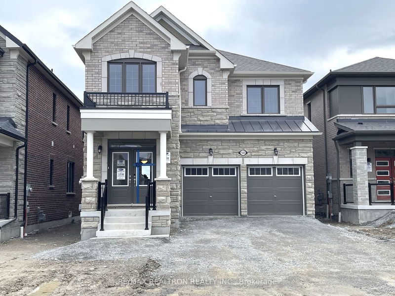 home for lease on 1505 Honey Locust Place