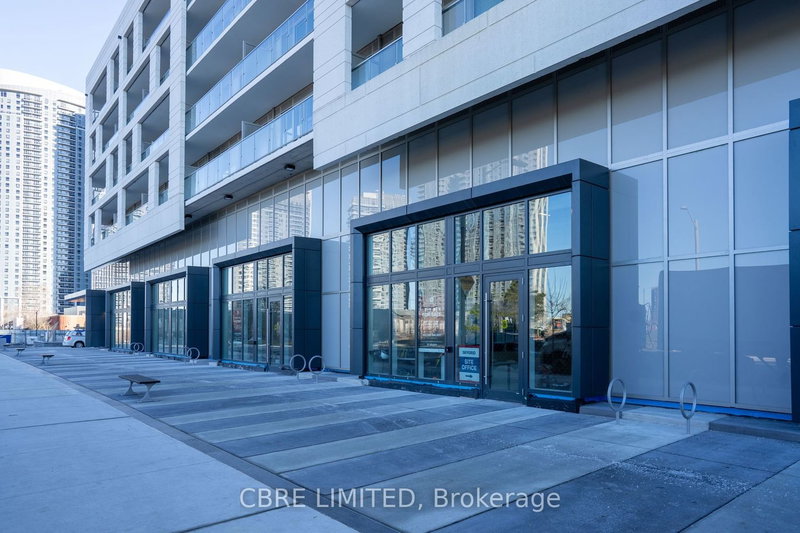 7 Village Green Sq, Toronto, M1S 0N5 | Image 2