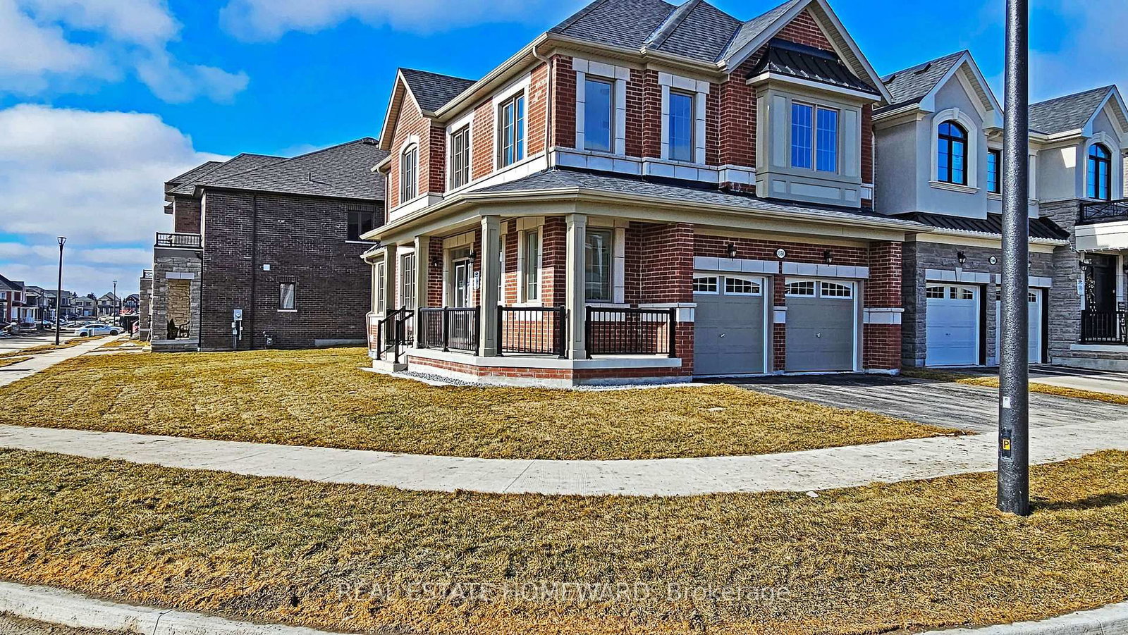 Listing photo 2