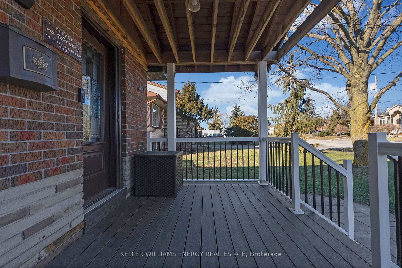 Listing Image 3