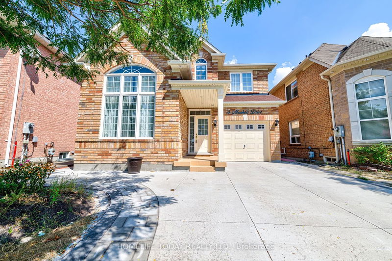 home for lease on Main-6 Muskox Drive