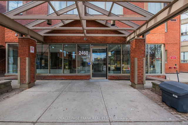 709 - 2460 Eglinton Avenue E