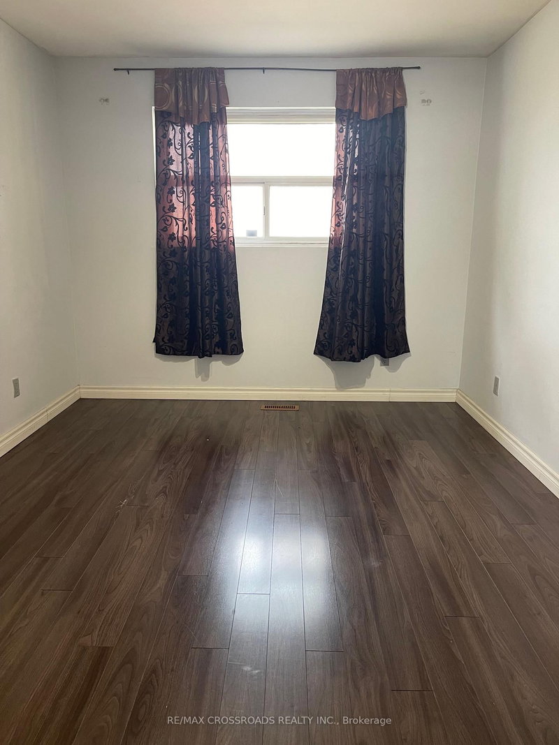 48 Gorsey Sq, Toronto, M1B 1A7 | Image 3