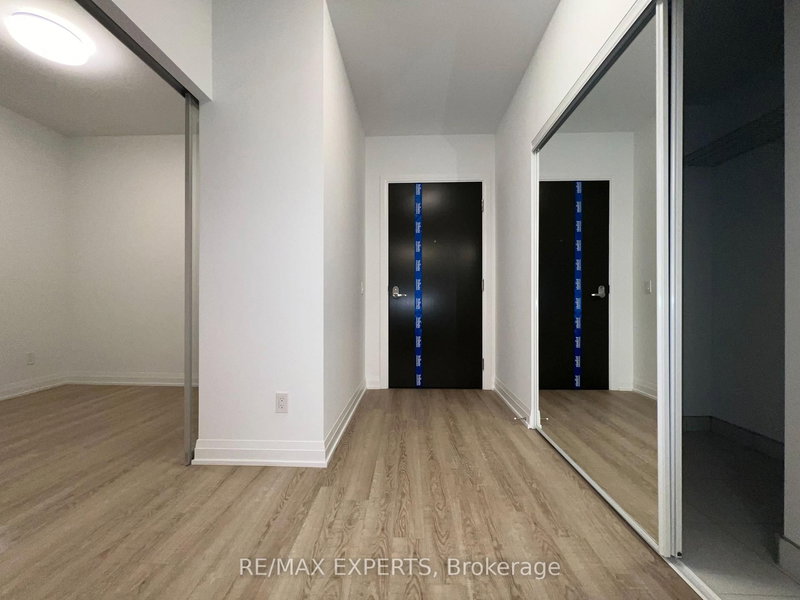 413 - 286 Main St, Toronto, M4C 4X4 | Image 3