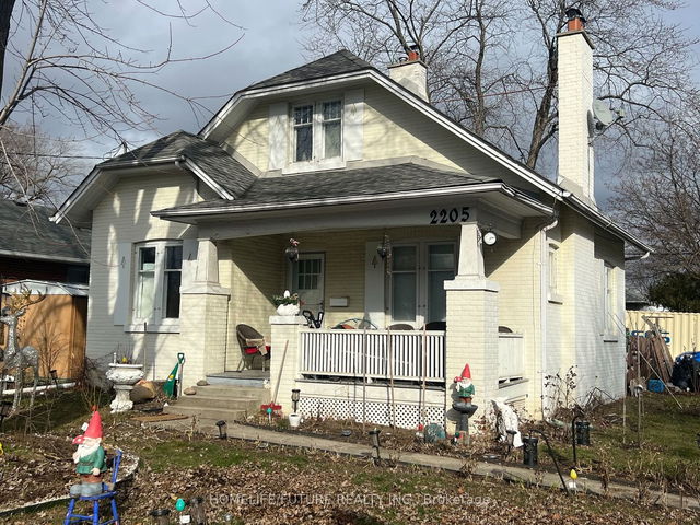 2205 Victoria Park Avenue