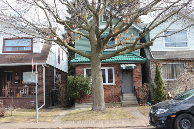 71 Chisholm Avenue