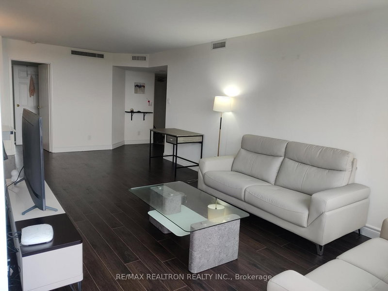 510 - 150 Alton Towers Circ, Toronto, M1V 4X7 | Image 3