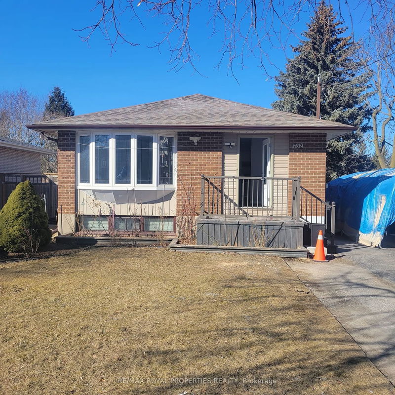 home for lease on 782 Taylor Avenue