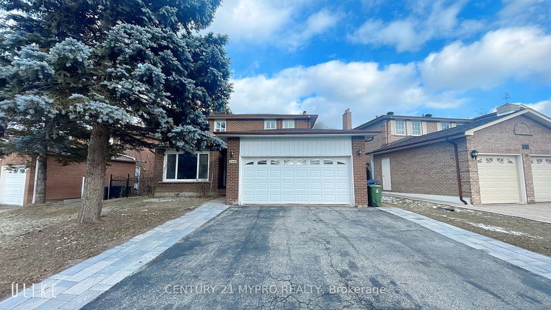 home for lease on 249 Ingleton Boulevard E