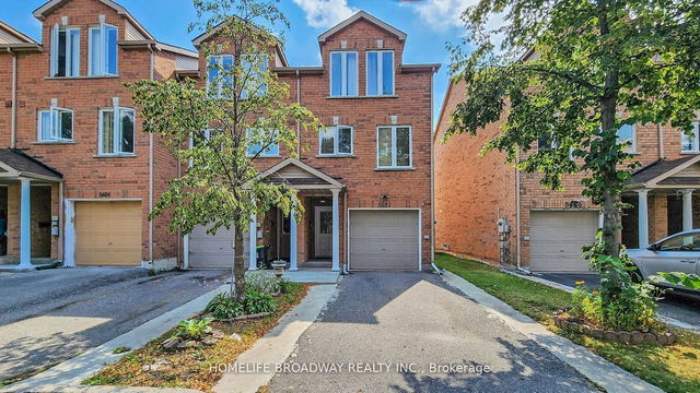 5682 Sheppard Avenue