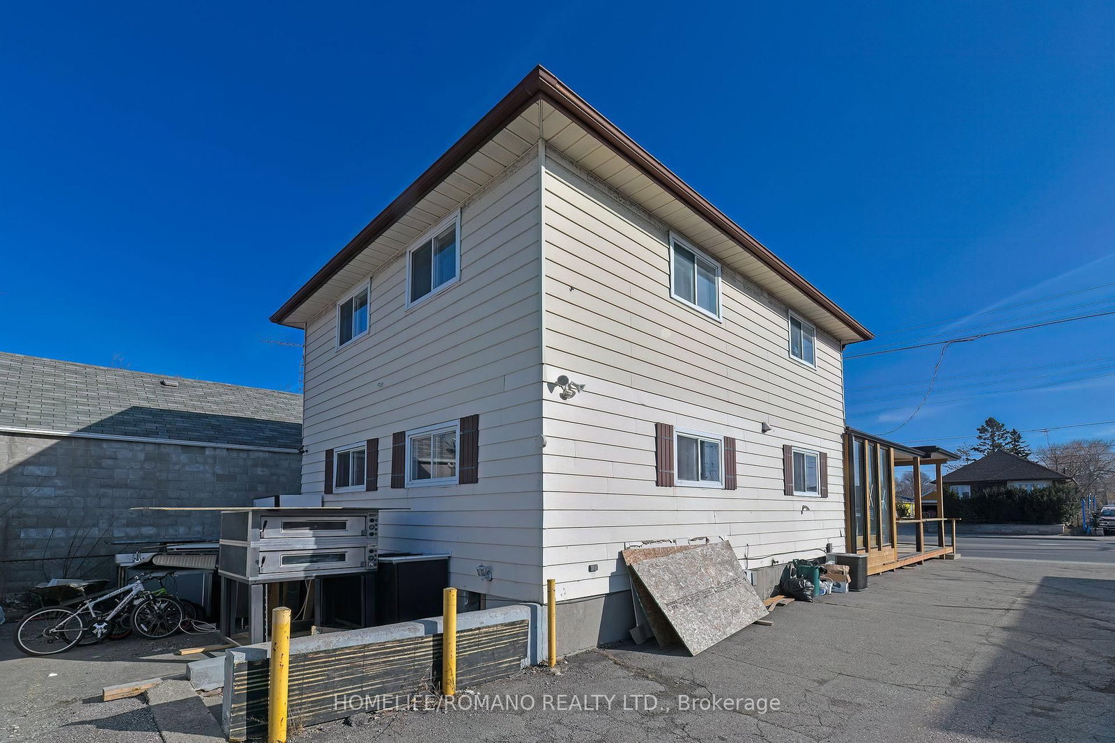 Listing Image 25