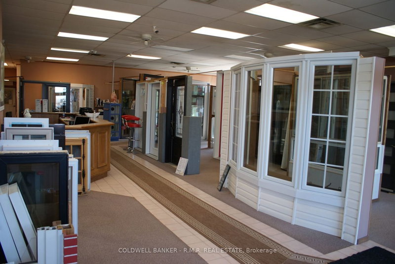 299 Danforth Rd, Toronto, M1L 3X2 | Image 3