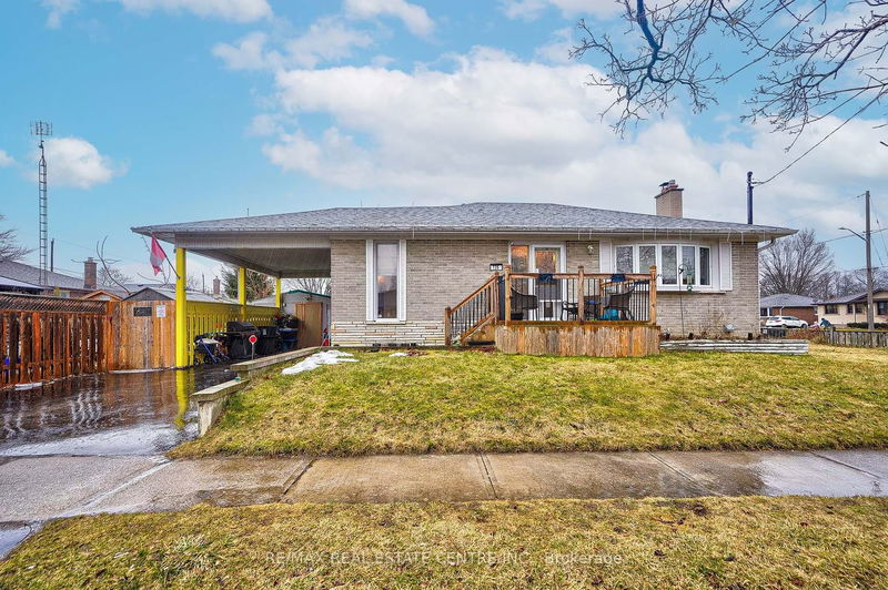 home for sale on 735 Eastbourne Avenue