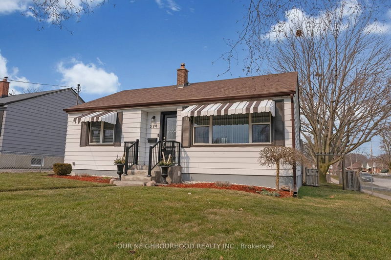 home for sale on 390 Gliddon Avenue