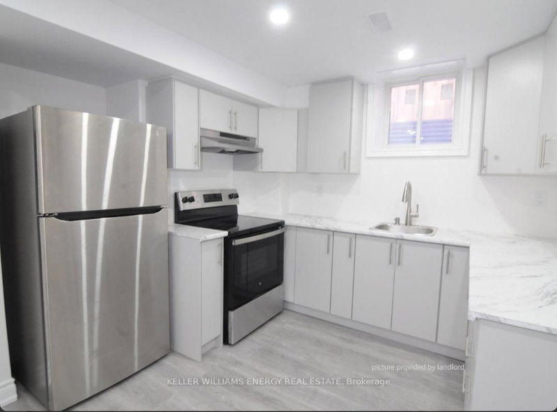 BSMT - 16 Wilsongary Circ, Ajax, L1T 0G7 | Image 3