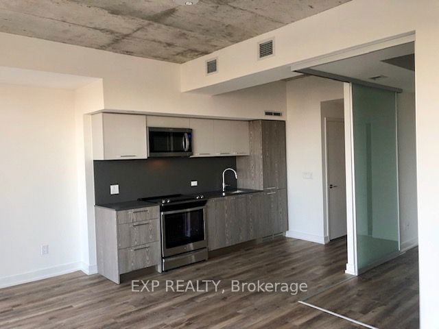 812 - 15 Baseball Place