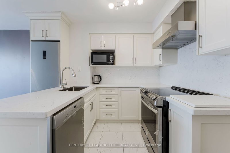 home for lease on 2112-38 Lee Centre Drive