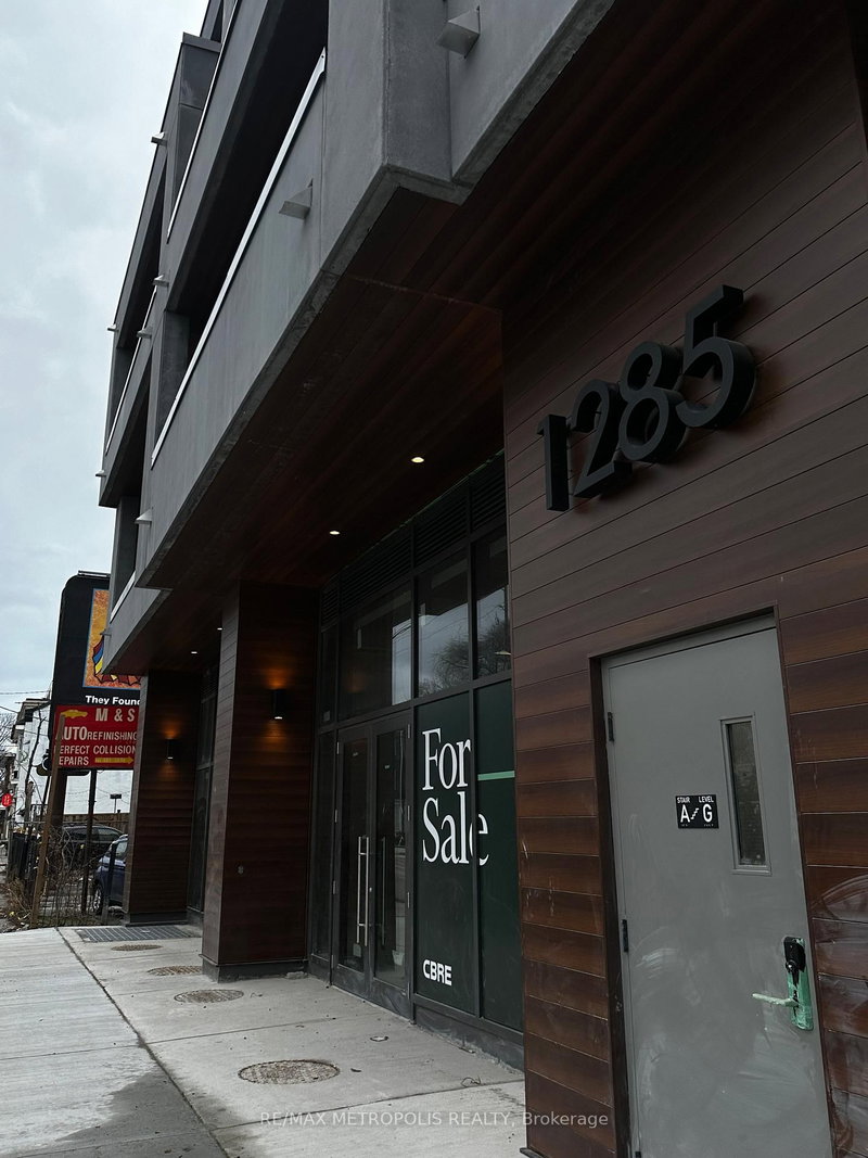 406 - 1285 Queen St E, Toronto, M4L 1C2 | Image 2