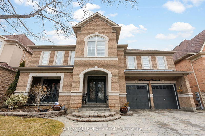 home for lease on Bsmt-53 Muscat Crescent