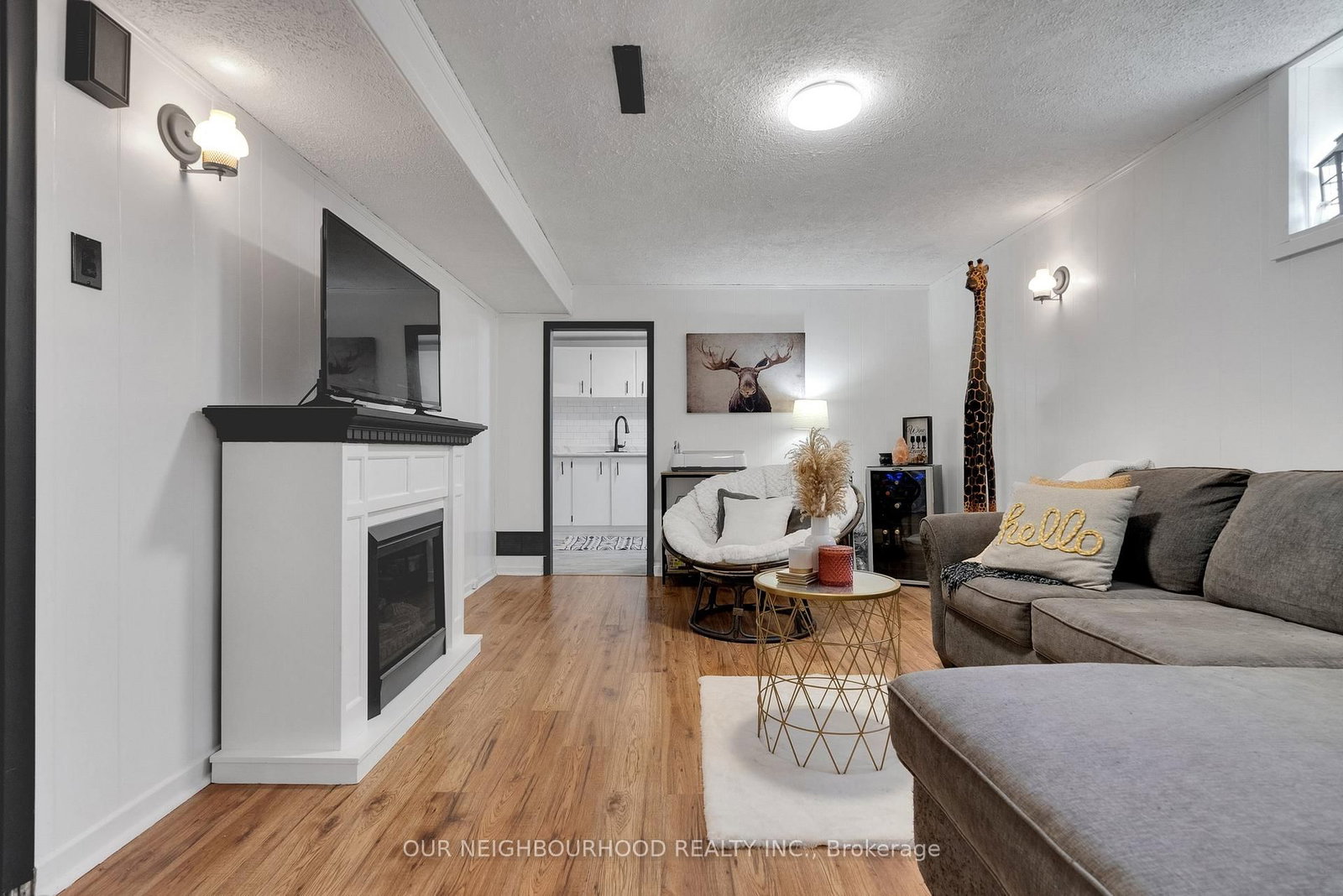 Listing Image 23