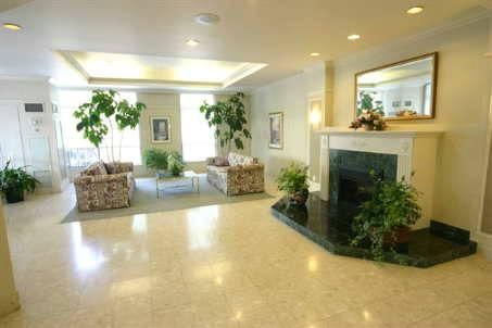 1106 - 712 Rossland Rd E, Whitby, L1N9E8 | Image 2