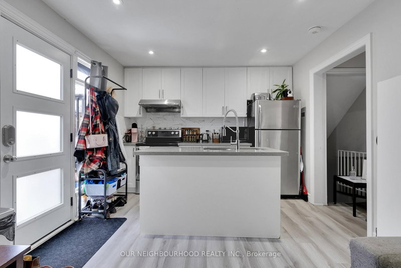 36 Spry Ave, Clarington, L1C 3T5 | Image 3