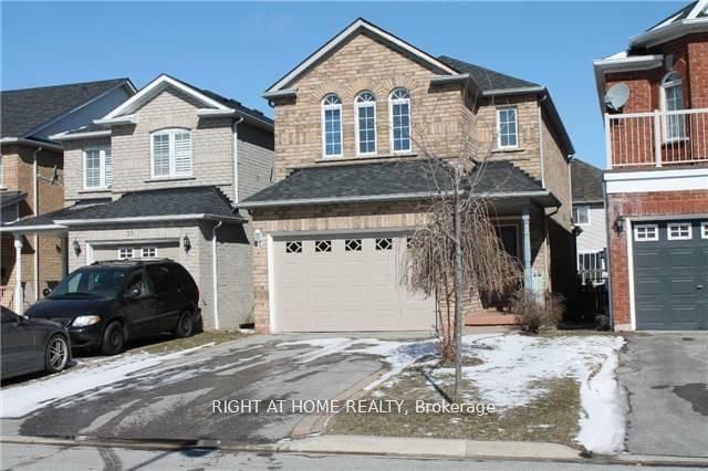 home for lease on 18 Howling Crescent