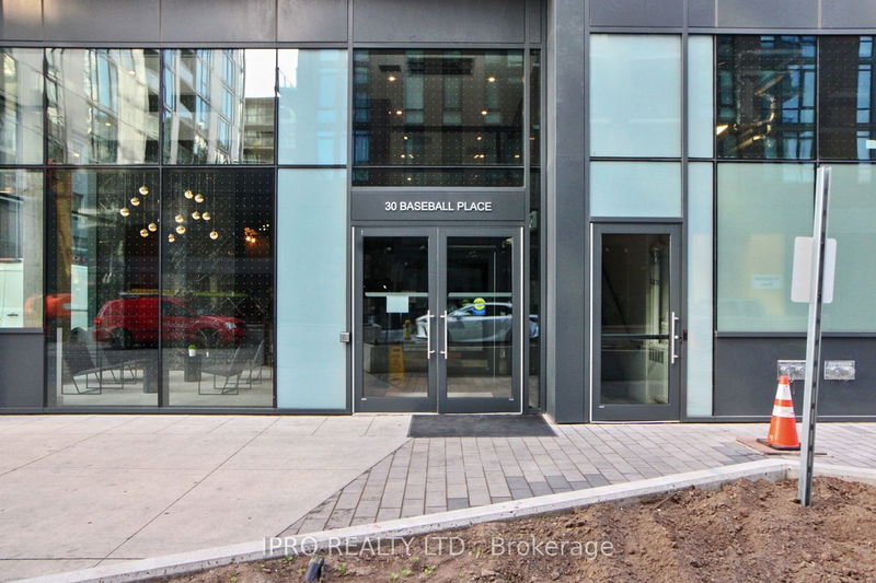 home for lease on 324-30 Baseball Place