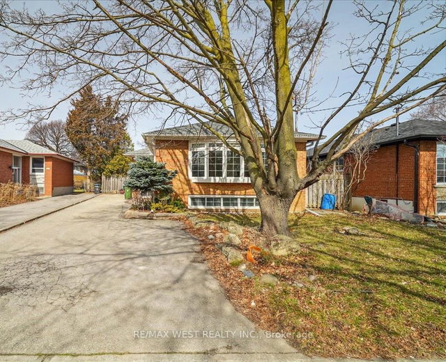 21 Araman Drive
