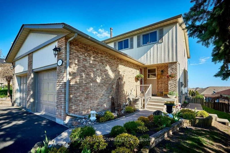 home for lease on 986 Southgate Drive