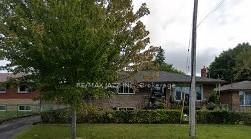 Detached House sold at 75 Durham Street, Oshawa, Ontario, L1J 5P6 - Vanier - MLS: E8140798