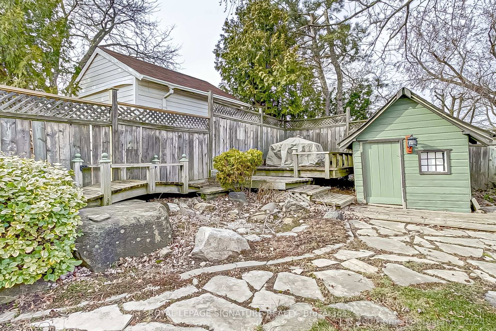 Listing Image 33